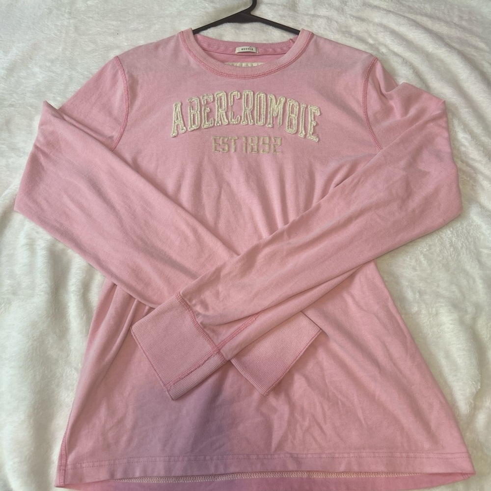 Abercrombie & Fitch Pink Long Sleeve Tee